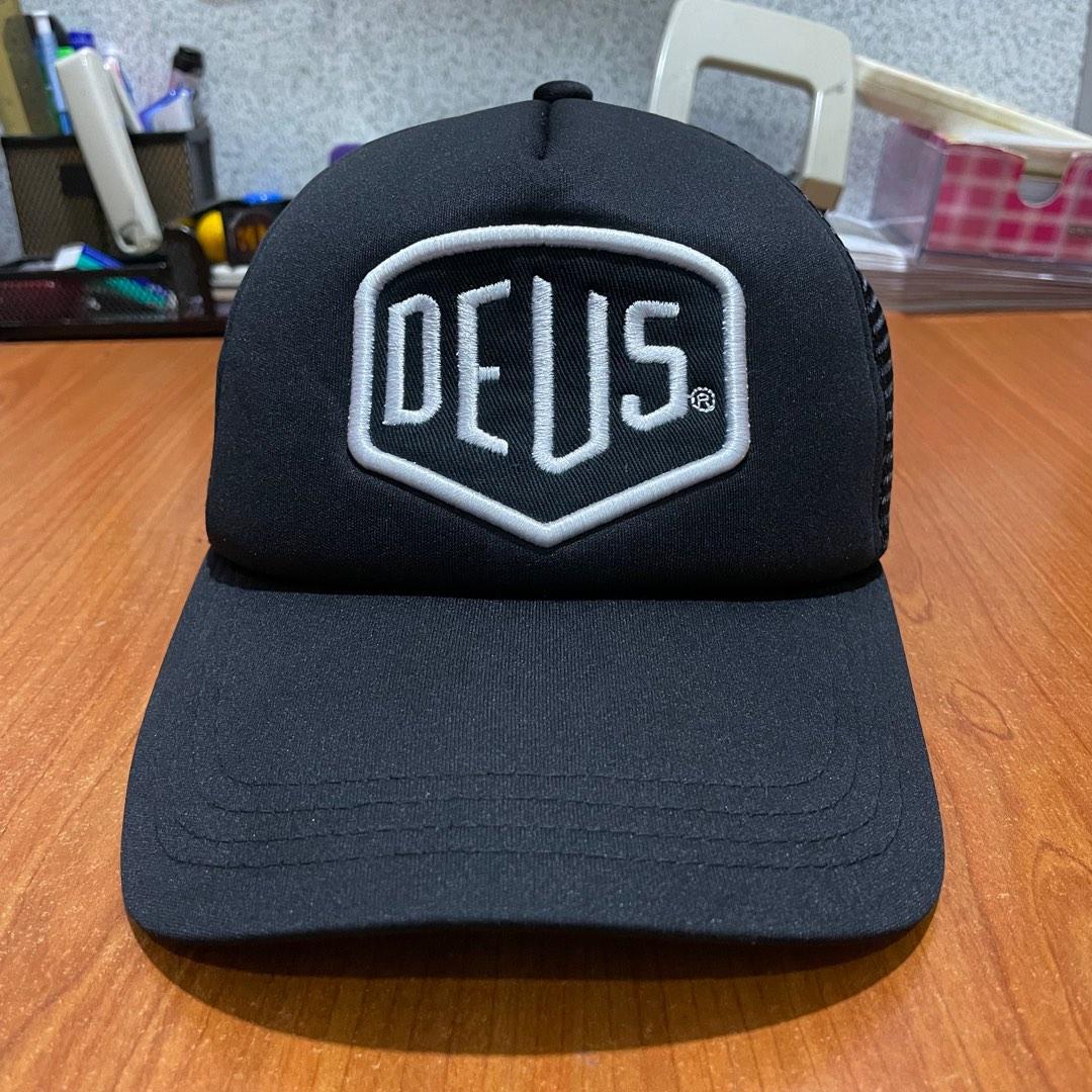 Deus hat best sale