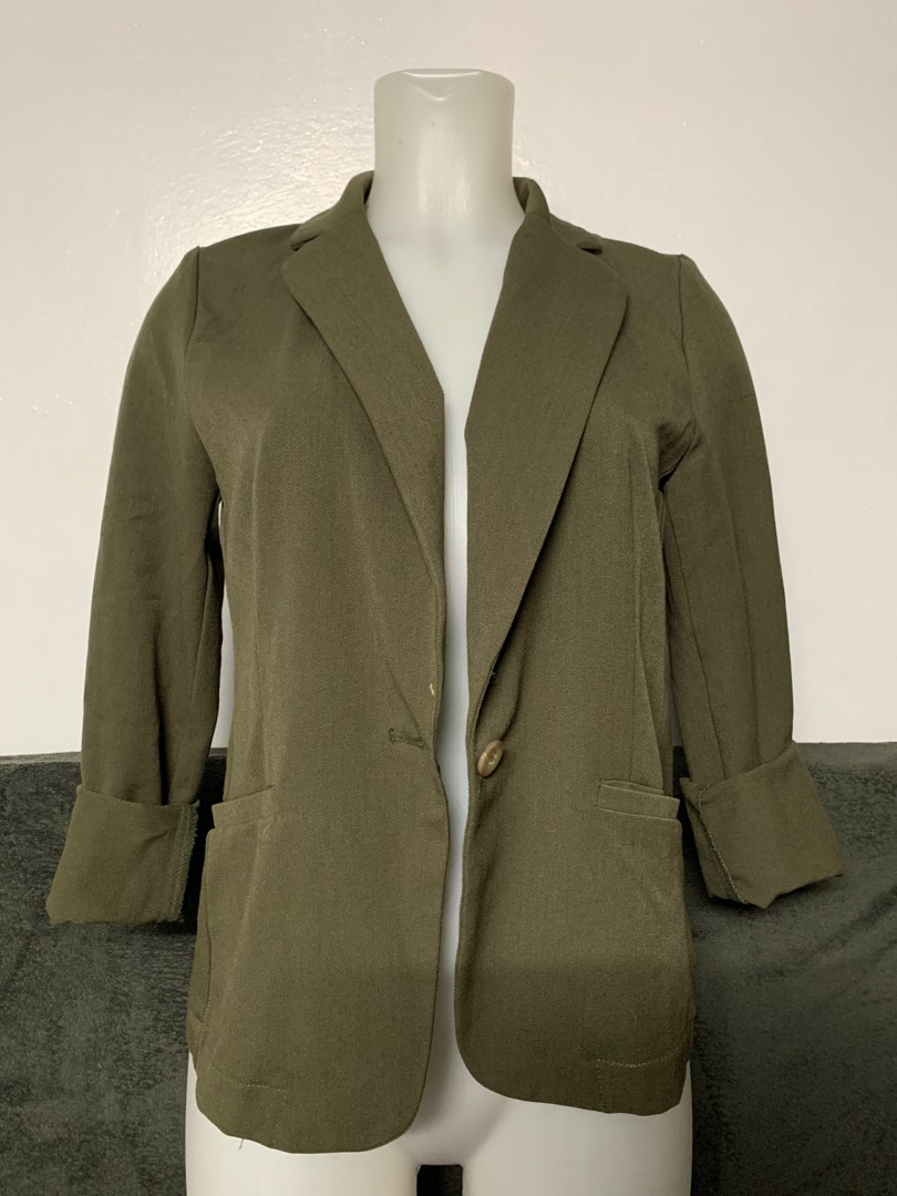 F21 Army green blazer, Women's Fashion, Coats, Jackets and Outerwear on ...