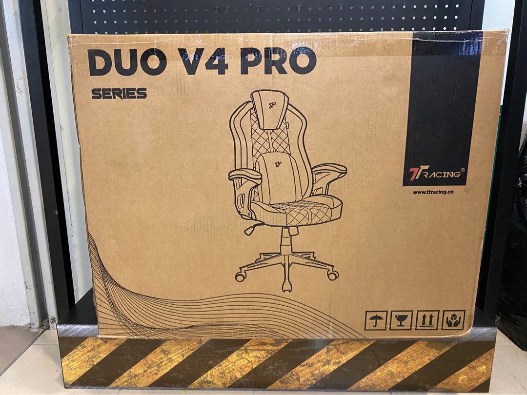 Gaming TT Racing Chair(NEW), Furniture & Home Living, Furniture, Chairs