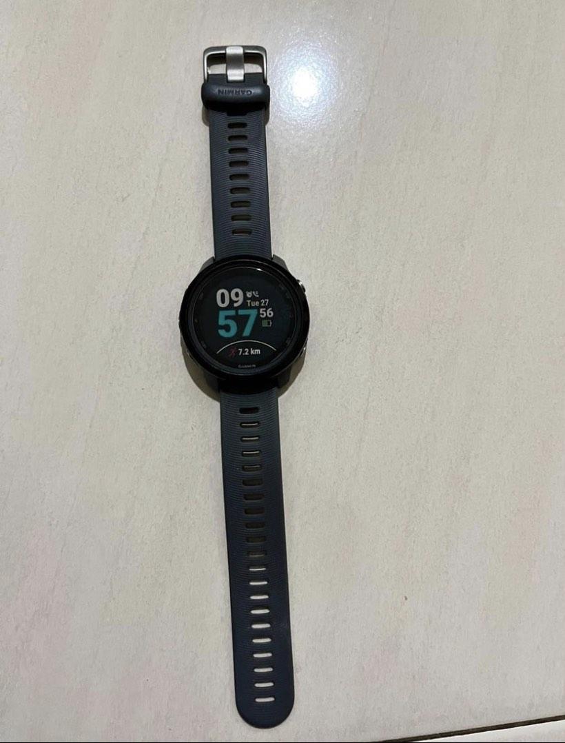 Forerunner 45 vs vivoactive 3 discount