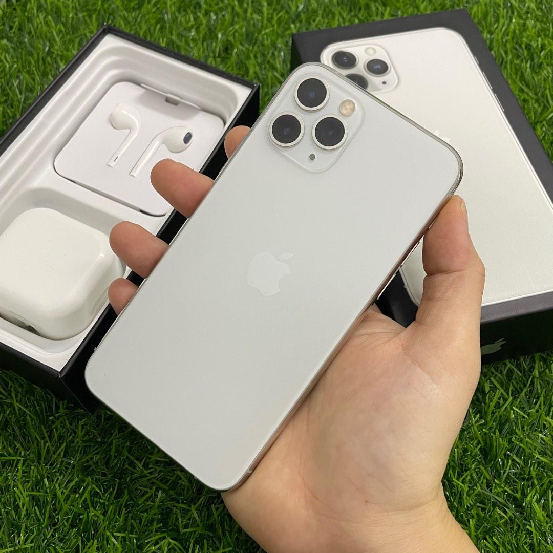 iPhone 11 pro 256GB (Silver) -Full Set Box/Warranty 3 month