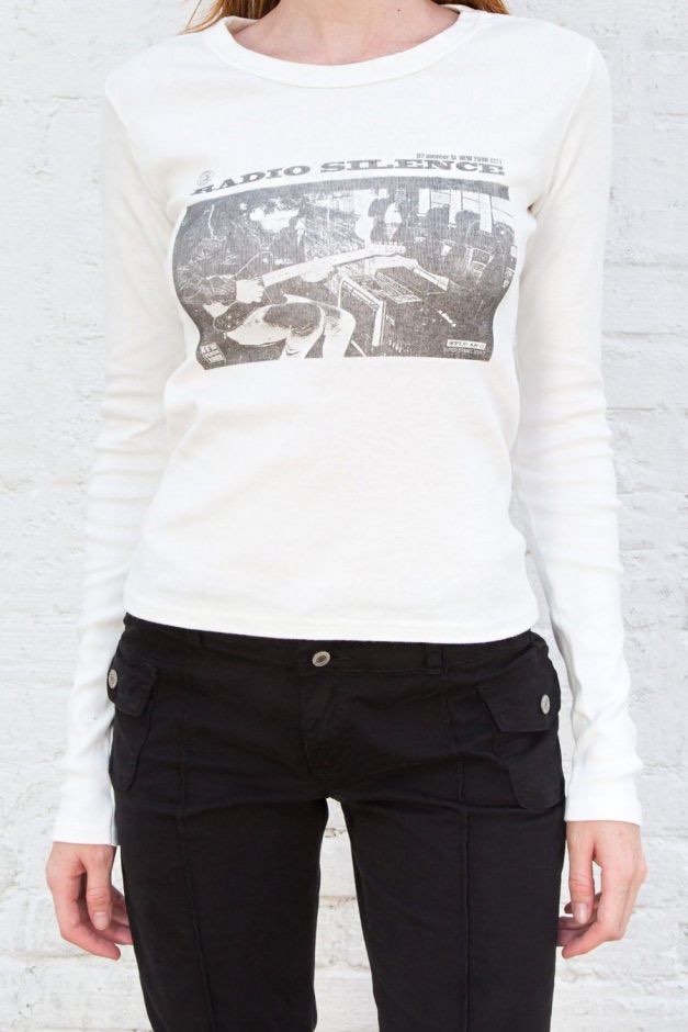 Brandy Melville Long Sleeve Top Vintage Inspired with Yukon Canada