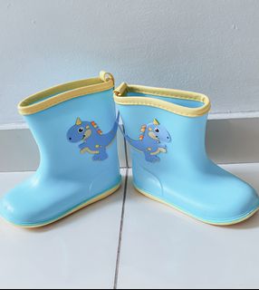 Nuk hotsell teats boots