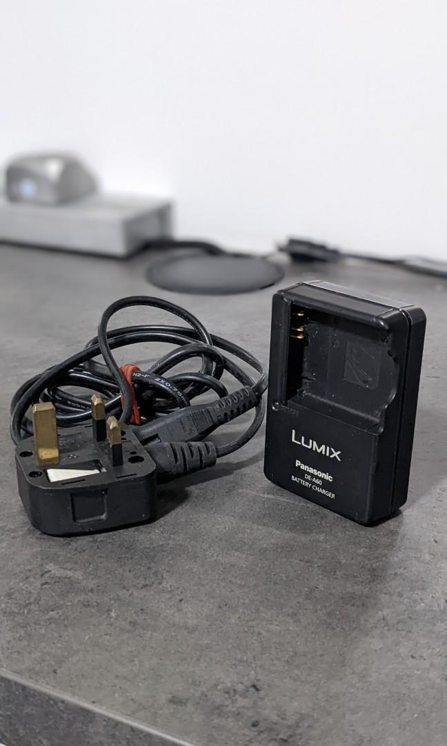 Lumix battery charger, Photography, Photography Accessories, Batteries & Chargers on Carousell
