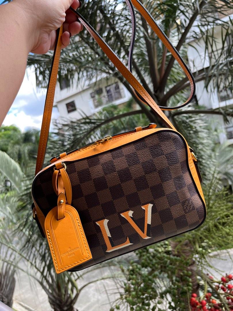 Louis Vuitton Black Monogram Vernis Santa Monica Crossbody Bag