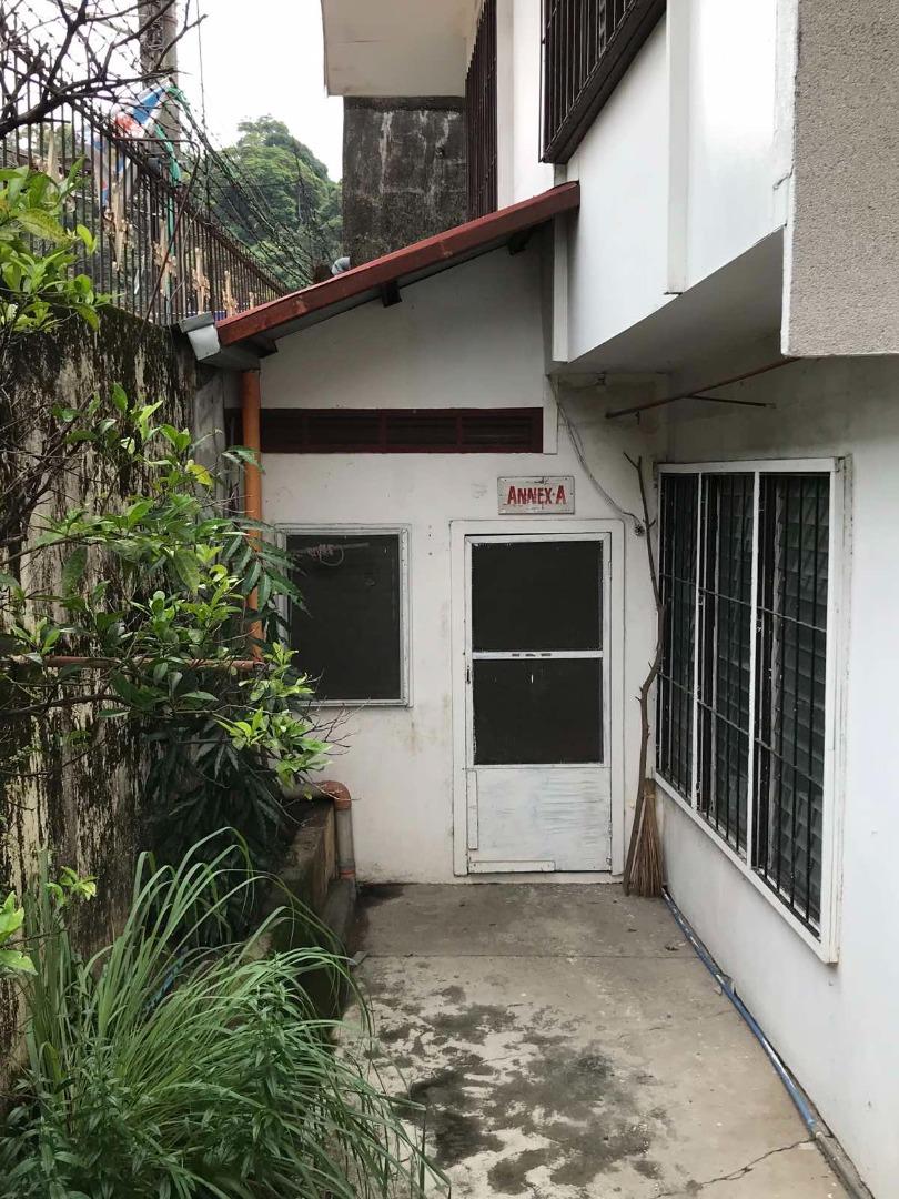 MGO FOR SALE 8 Bedroom House in East Bajac Bajac, Olongapo City