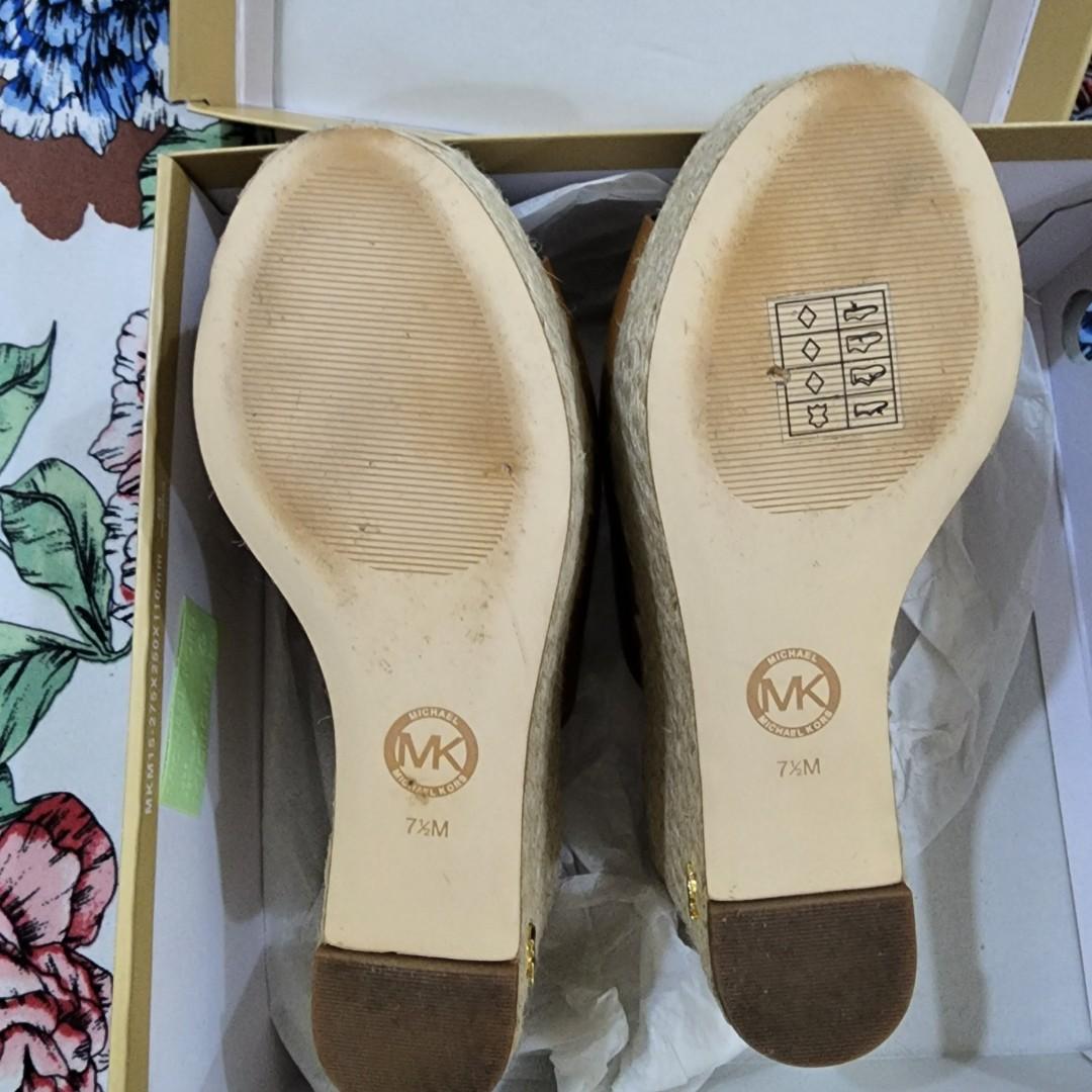 Michael by Michael Kors Cunningham Wedge Acorn 7.5 Authentic MK