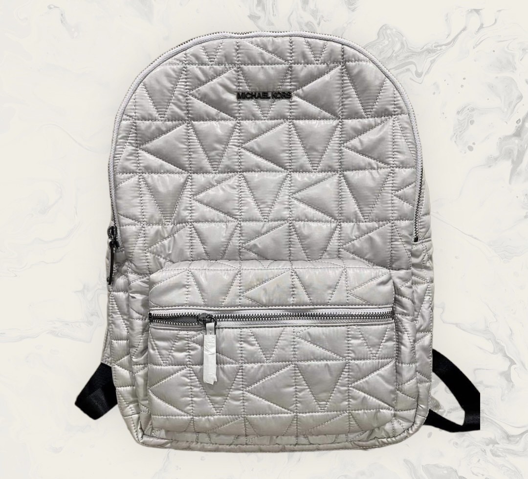 Michael Kors Winnie Large Backpack, Women's Fashion, Bags & Wallets