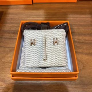 （分類：）位於 。 由 two.thine 提交（商品編號 1187476349，圖片 1）。簡介： 。
