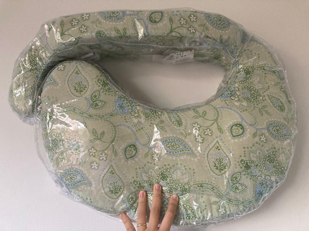My Brest Friend Nursing Pillow, Babies & Kids, Baby Nursery & Kids