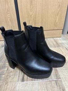 （分類：）位於 。 由 chanbeverly 提交（商品編號 1187620280，圖片 1）。簡介： 。