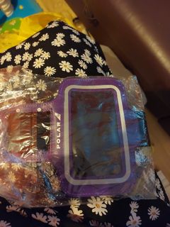 （分類：）位於 。 由 amerlli 提交（商品編號 1187541822，圖片 1）。簡介： 。