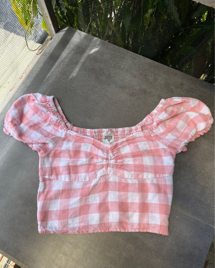 Pink gingham puff sleeve top, Women's Fashion, Tops, Blouses on Carousell