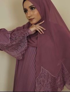 (Category: ) located in . Submitted by ijuswannahijab (Listing ID 1187572514, Image 1). Description: .