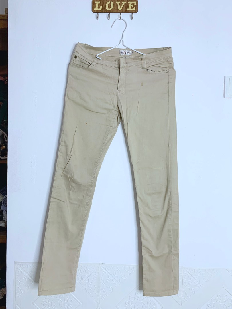 Scarlet Pants, Women's Fashion, Bottoms, Other Bottoms on Carousell