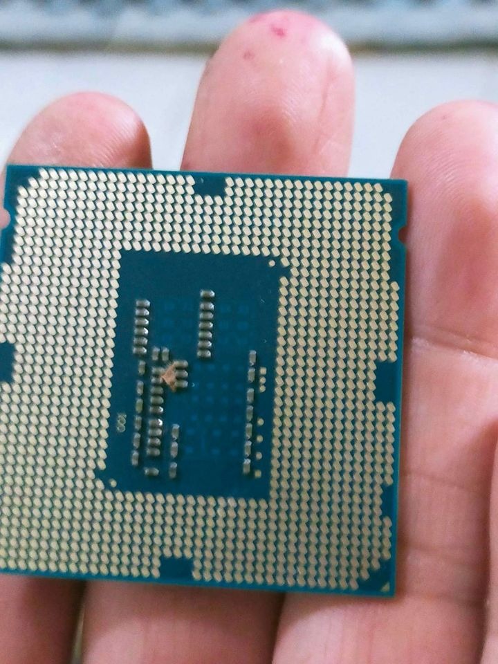 PROCESSOR I3 4TH GEN /SWAP, Computers & Tech, Parts & Accessories