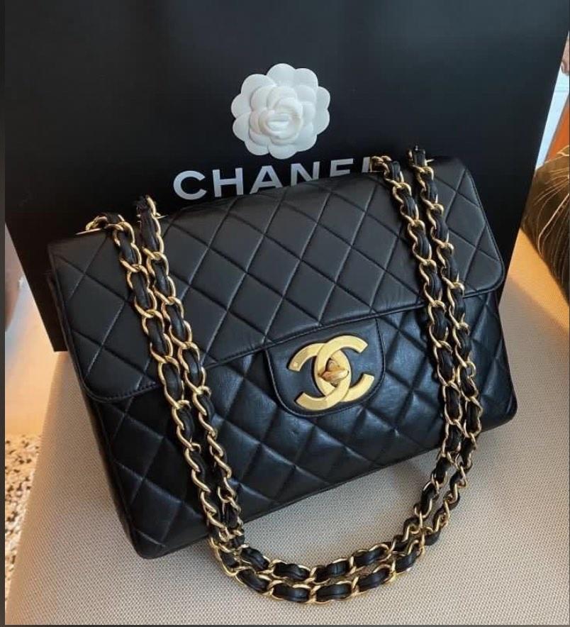 Chanel Vintage jumbo, Luxury, Bags & Wallets on Carousell