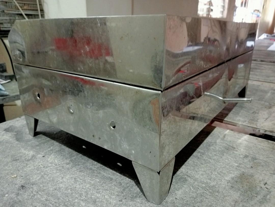 Single Burner Burger Griddle (Category: Cookware & Accessories) located in Marikina City. Submitted by pb_ber (Listing ID 1187579082, Image 2). Description: Single Burner Burger grill / griddle Stainless.