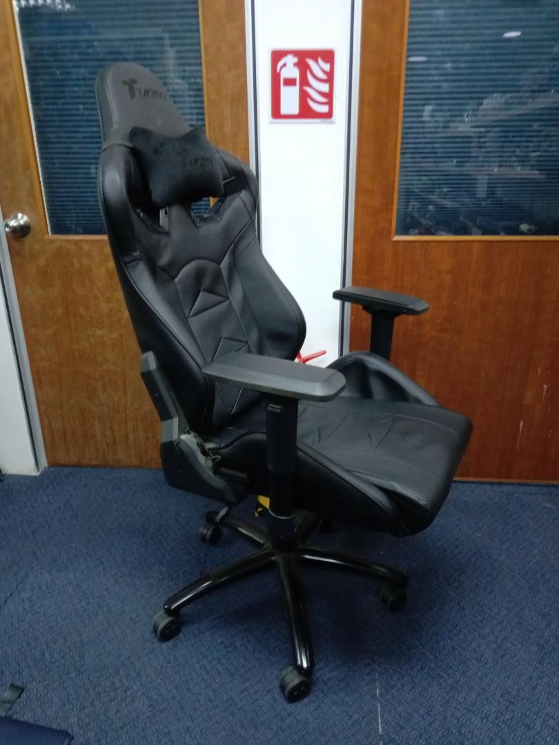 T Racing gaming chair Furniture Home Living Furniture Chairs