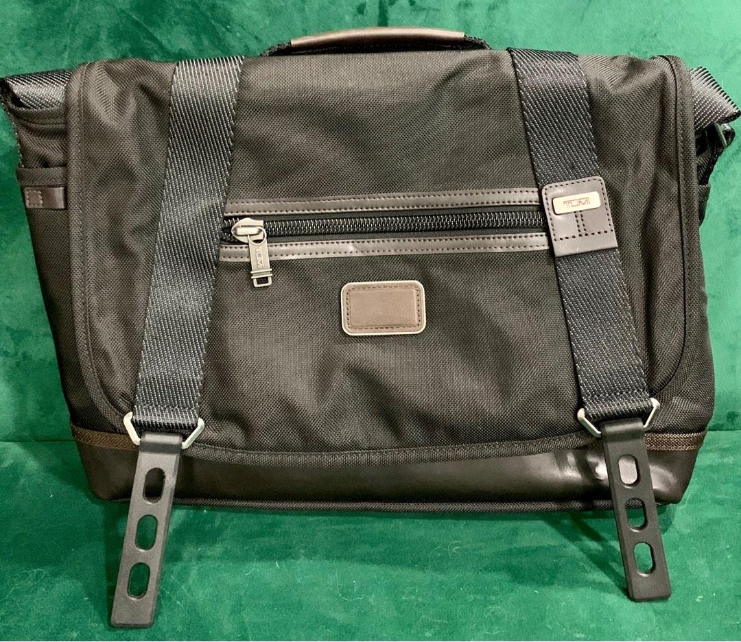 TUMI Alpha Bravo Fallon Messenger Bag, Men's Fashion, Bags, Sling