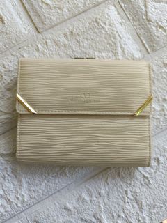 (Category: ) located in . Submitted by theprelovedshopbulacan (Listing ID 1187456277, Image 1). Description: .