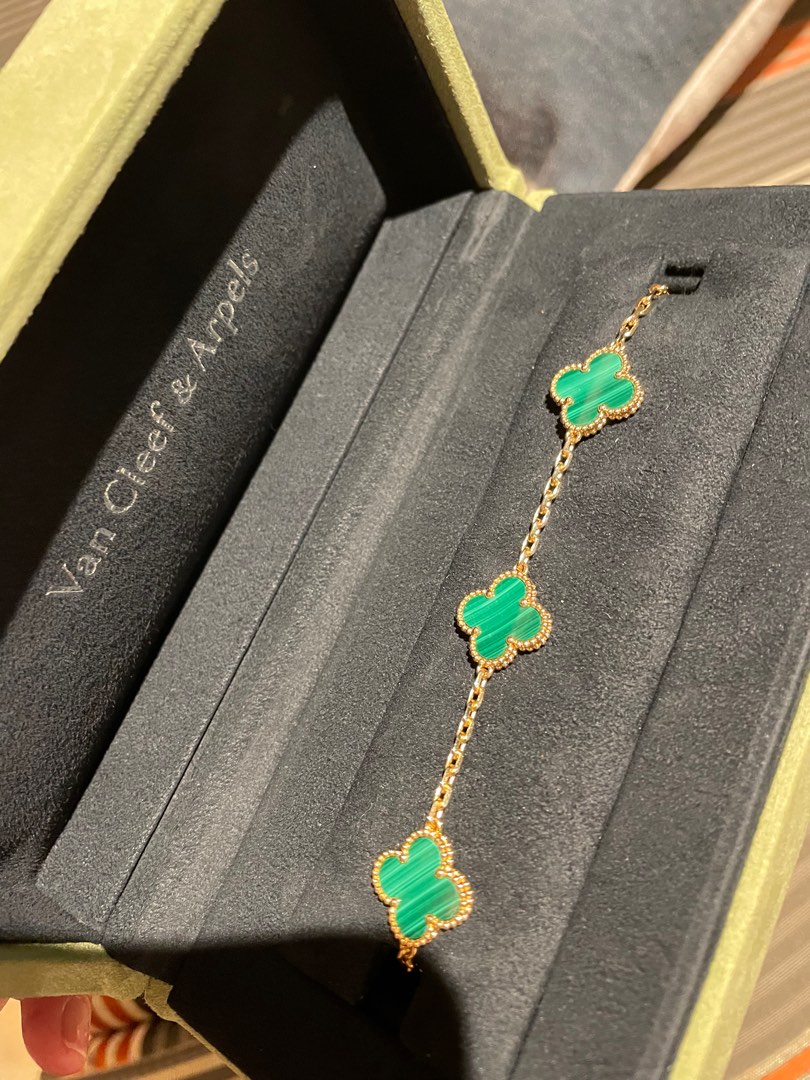 Vca malachite best sale bracelet