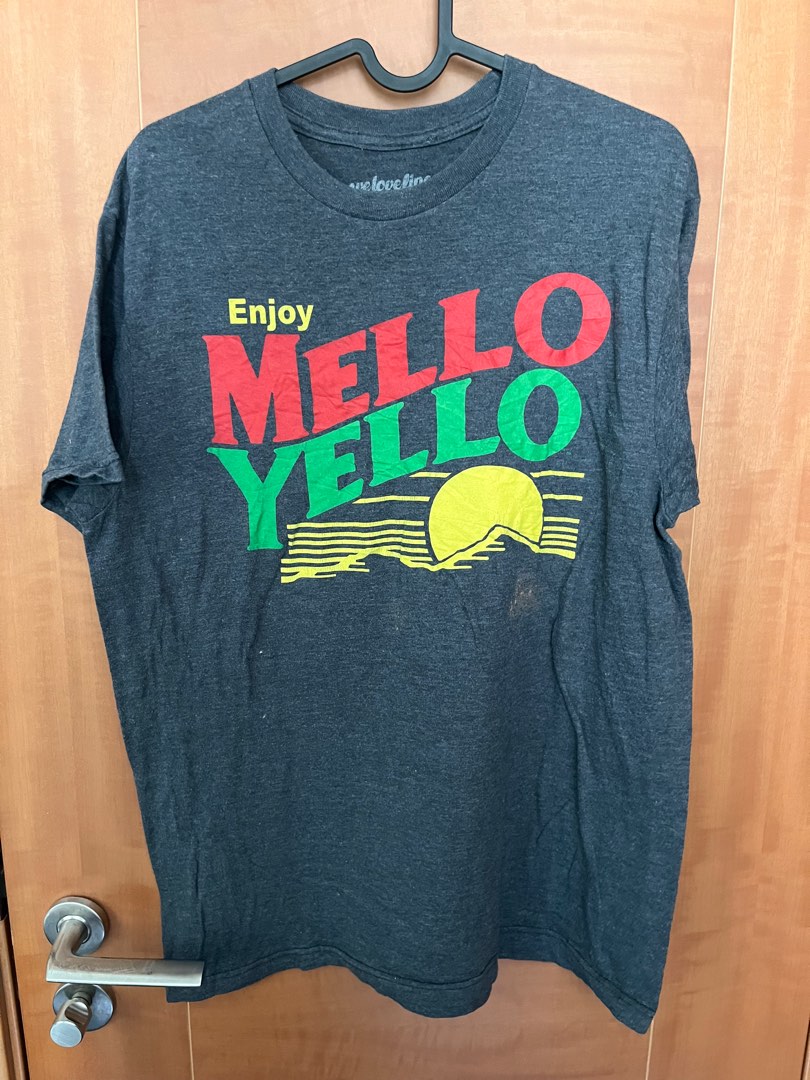 Vintage Coca Cola Enjoy Mello Yello Tee, Men's Fashion, Tops & Sets