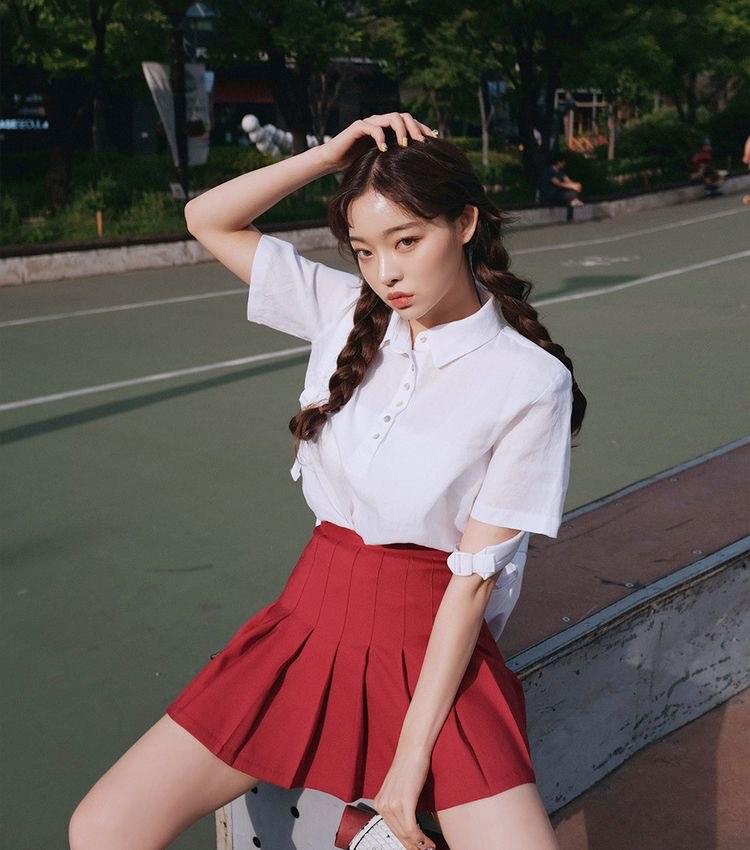 wine red tennis skirt