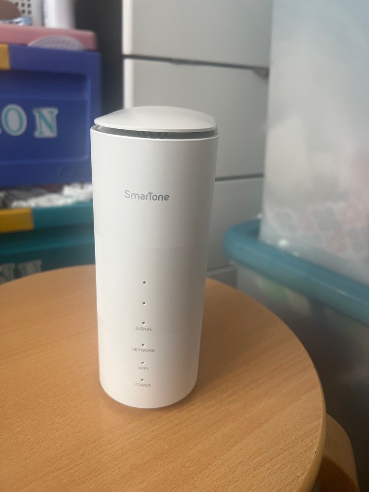 5G Mobile broadband router, 電腦＆科技, 電腦周邊及配件, Wifi及上網相關產品 Carousell