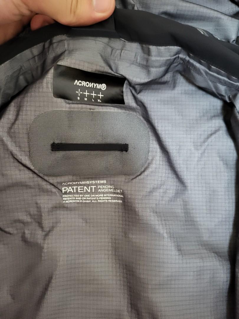 Acronym j47r-gt s size, 名牌, 服裝- Carousell