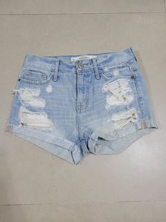 A&F denim shorts 淺藍牛仔短褲64197972852097110