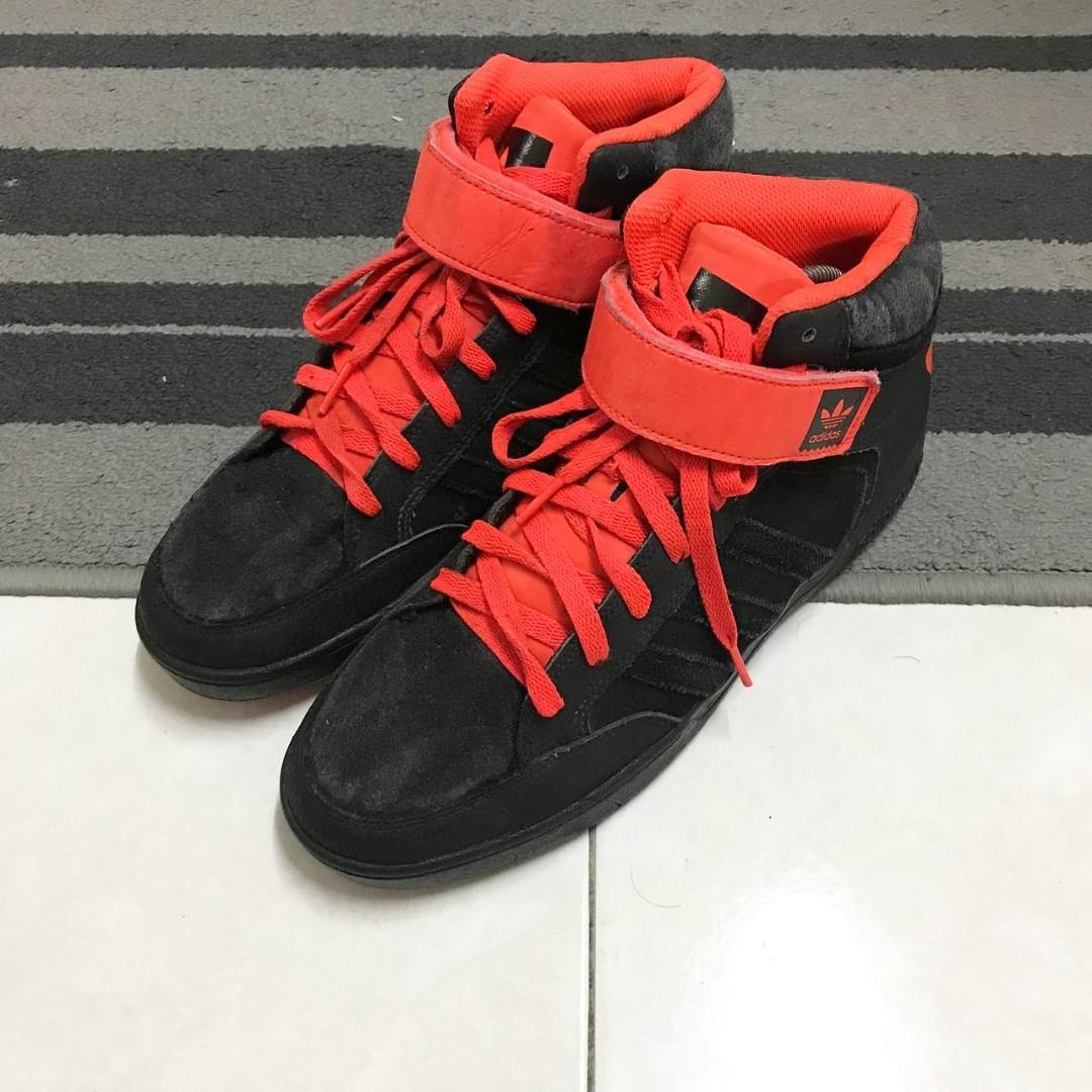 Adidas varial low schwarz online