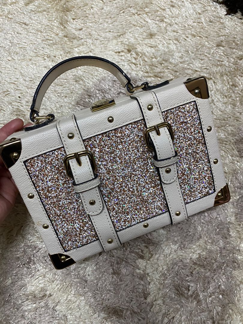 Box discount purse aldo