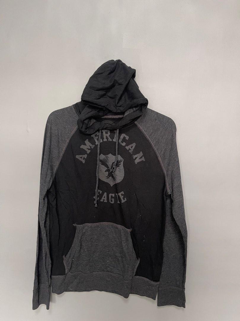 American Eagle Hoodie (Category: Hoodies) located in Manila. Submitted by jasonjl7 (Listing ID 1187707012, Image 1). Description: Xs on tag but fits S-M men frame Never been used Brand new Bought in Riyadh Saudi Arabia Athletic fit/Muscle fit Perfect Casual/Gym/Jogging Hoodie SRP 2300 PHP.
