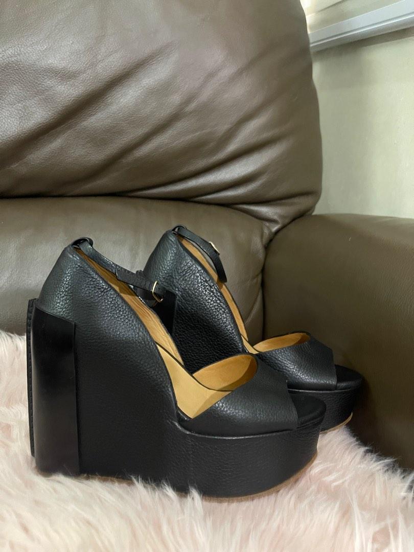 Authentic Chloe Leather Wedge (Category: Wedges) located in Manila. Submitted by casperbear (Listing ID 1187731162, Image 3). Description: Authentic Chloe Wedge Size 36 1/2 Worn twice Like new condition Retail price is 38k.