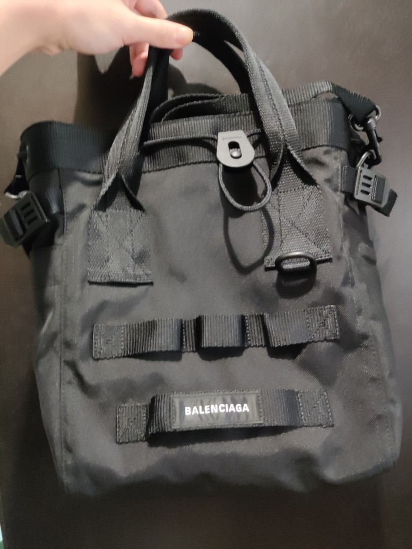 Balenciaga army tote bag small, 名牌, 手袋及銀包- Carousell