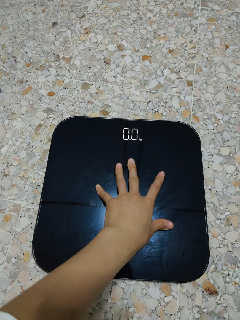 Bluetooth Body fats scale, Health & Nutrition, Health Monitors