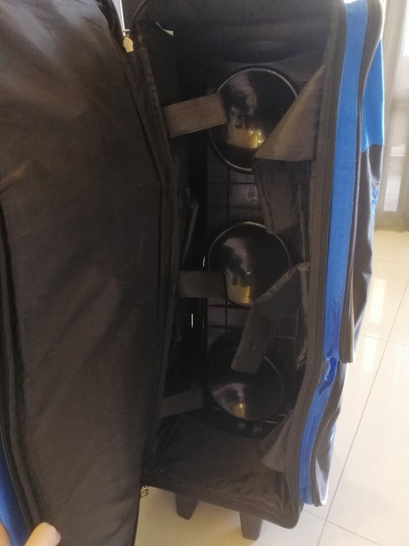 Brunswick Crown 3 Ball Roller Bowling Bag, Sports Equipment, Sports