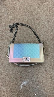 （分類：）位於 。 由 haleyc82 提交（商品編號 1187754069，圖片 1）。簡介： 。