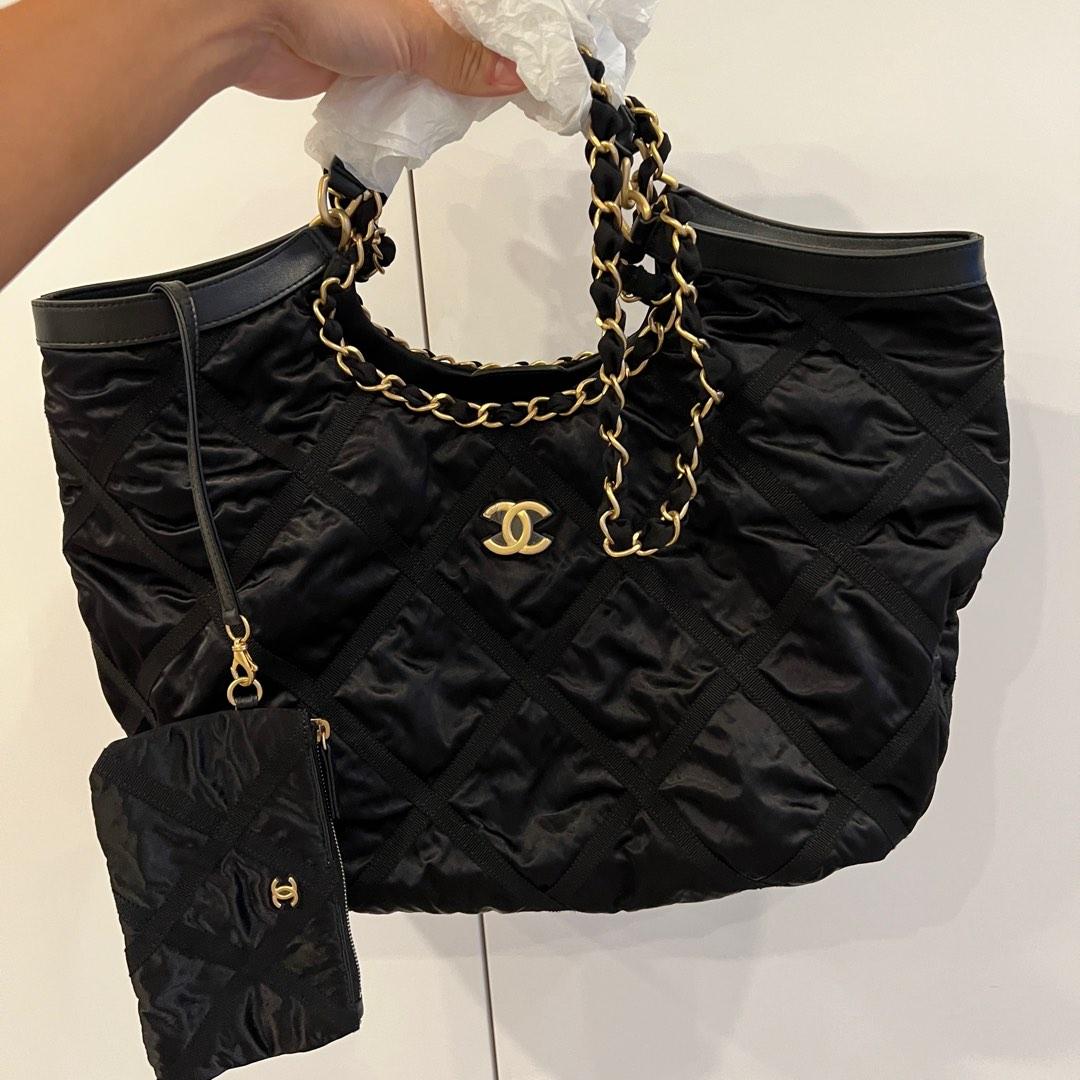 chanel maxi shopping bag