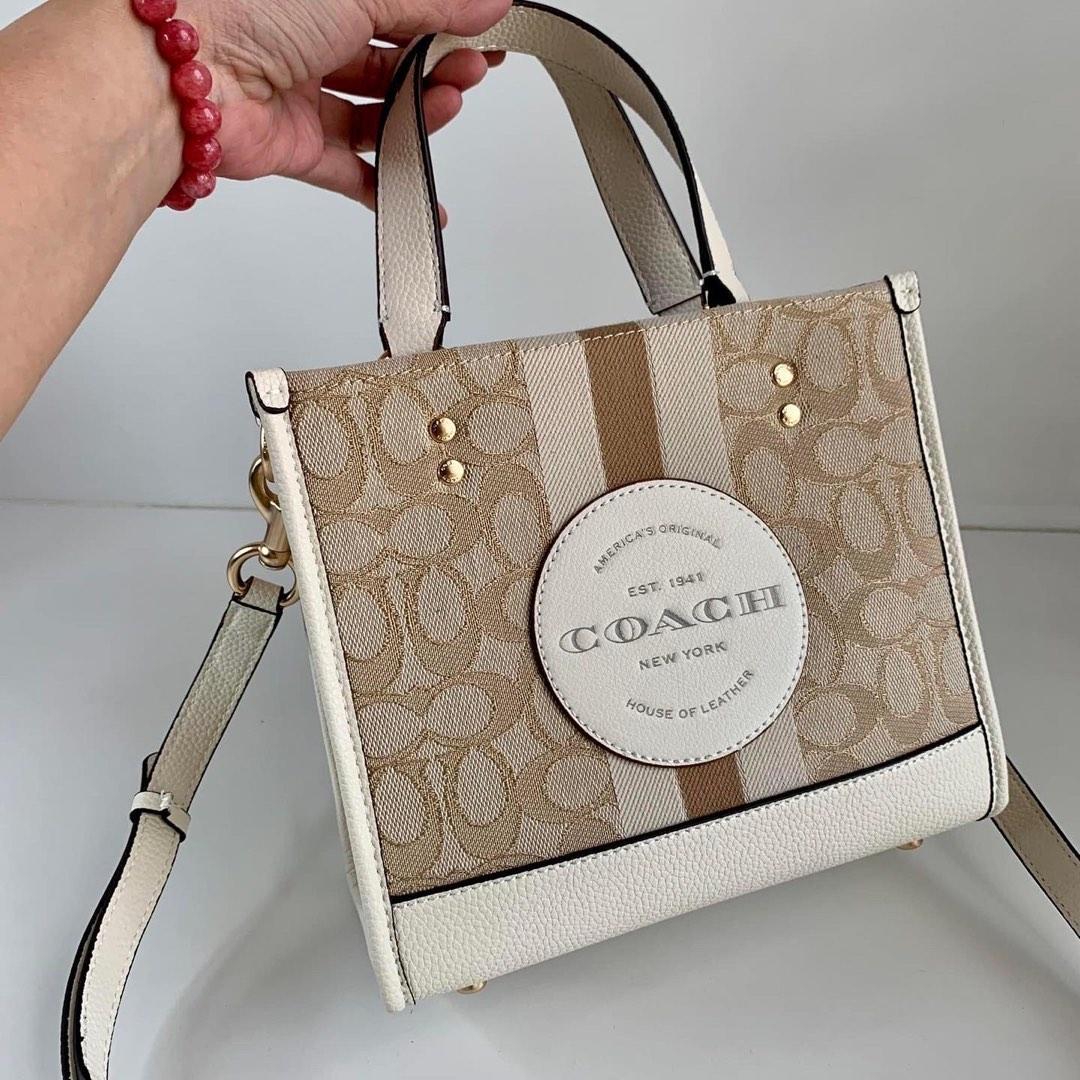 Coach Dempsey Tote 22 in Signature Jacquard (white), Women&amp;#39;s Fashion ...