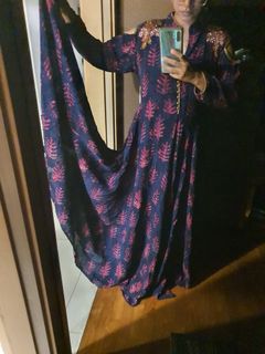 (Category: ) located in . Submitted by prelovedandperfect (Listing ID 1187746710, Image 1). Description: .