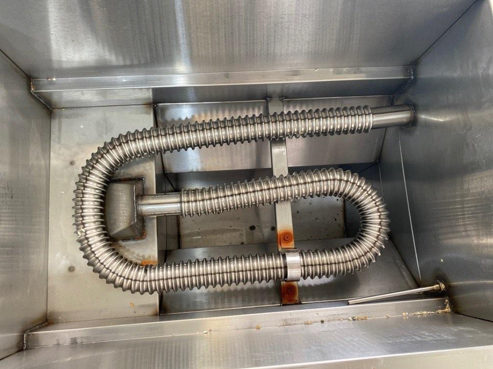 Commercial Deep fryer 50liter water oil fryer, TV & Home Appliances