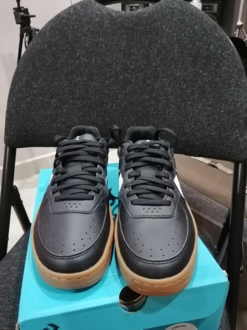 Converse rival store all black