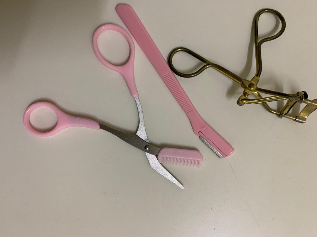 daiso eyelash curler eyebrow scissors eyebrow shaver, Beauty & Personal