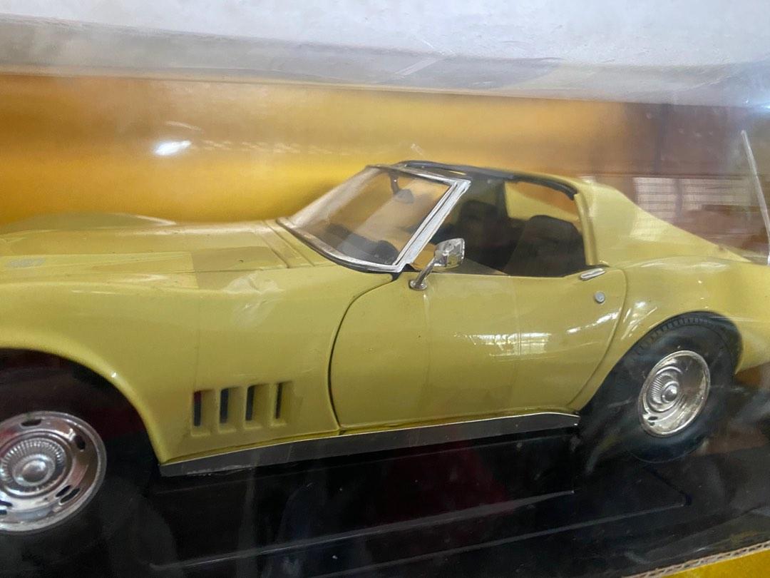 ERTL American Muscle 1968 Chevy Corvette Coupe (1:18 scale