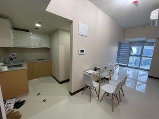 For Sale 1 bedroom in Uptown Parksuites Tower 1 near Uptown Mall BGC Taguig Clean Title