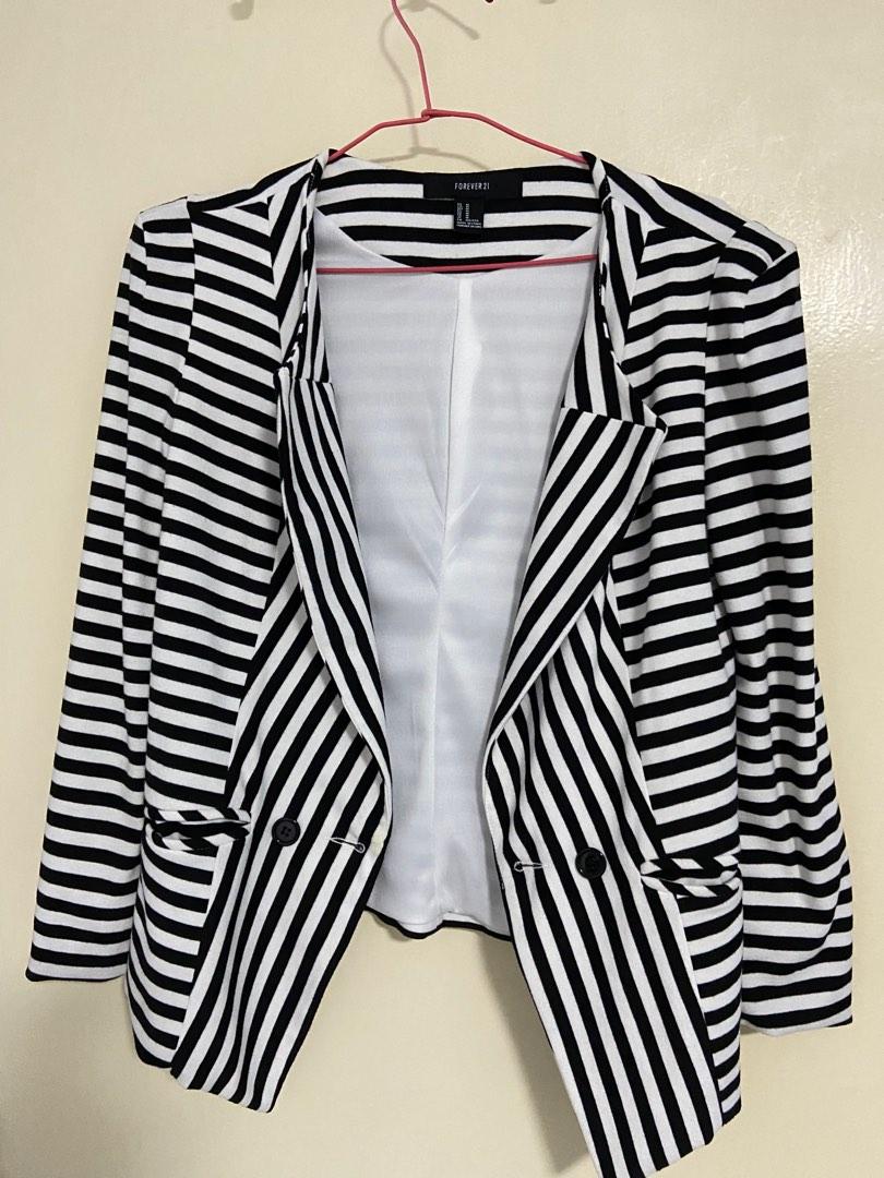 Forever 21 Striped Blazer Women s Fashion Coats Jackets and Outerwear on Carousell