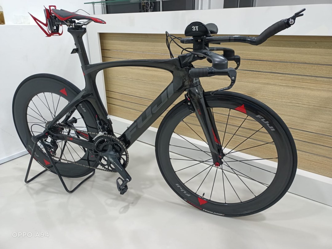 Fuji carbon fiber bike 2025