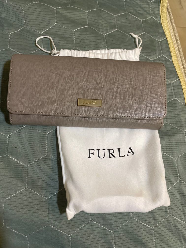 Furla bi fold Ling wallet gray Women s Fashion Bags Wallets